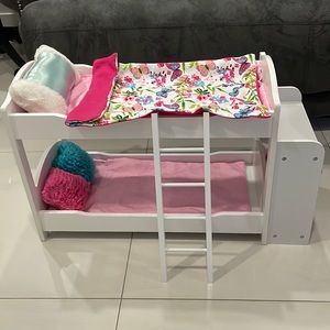 Selling American girl doll bunk bed set 💕